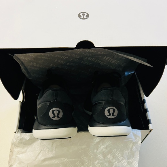 💎NWT LULULEMON Chargefeel Low Women's Workout Shoes - Picture 12 of 13